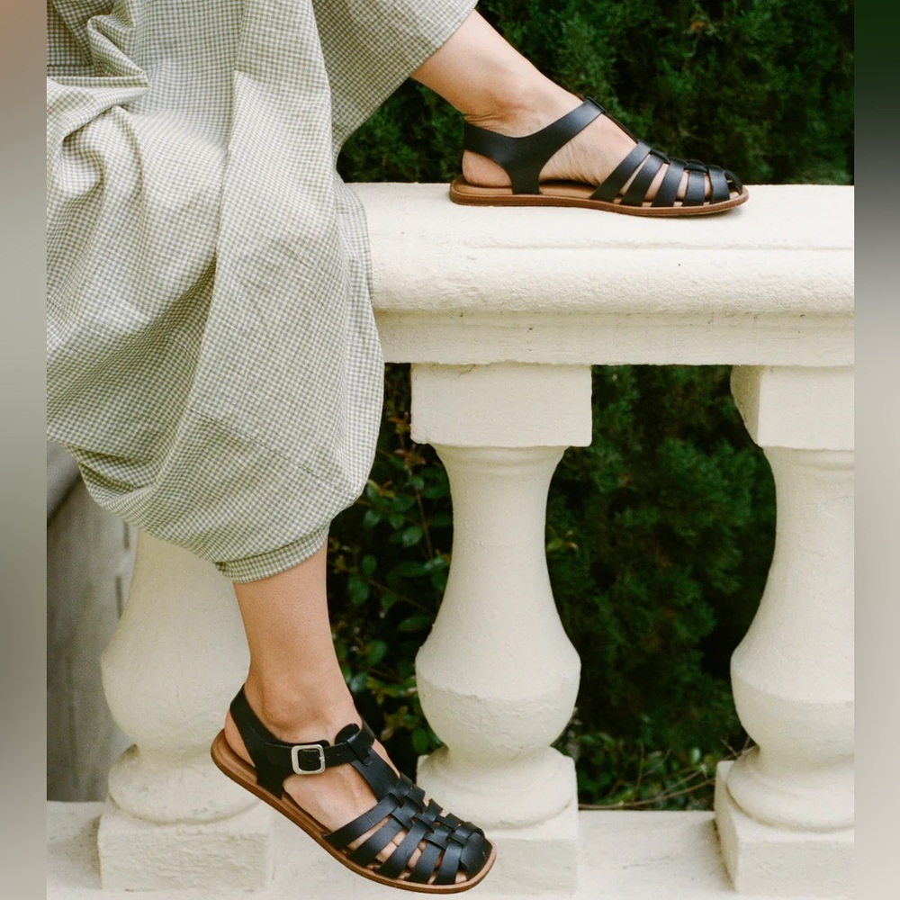 LoQ Rio Fisherman Sandal in Black size 36 - Picture 3 of 12